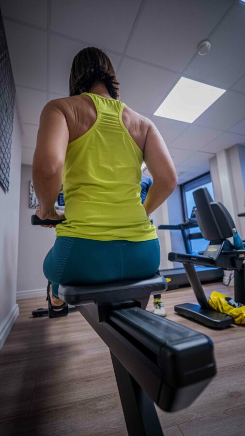 Coaching sportif en entreprise : collaborateur en séance d’activité physique encadrée par Maison Loan
